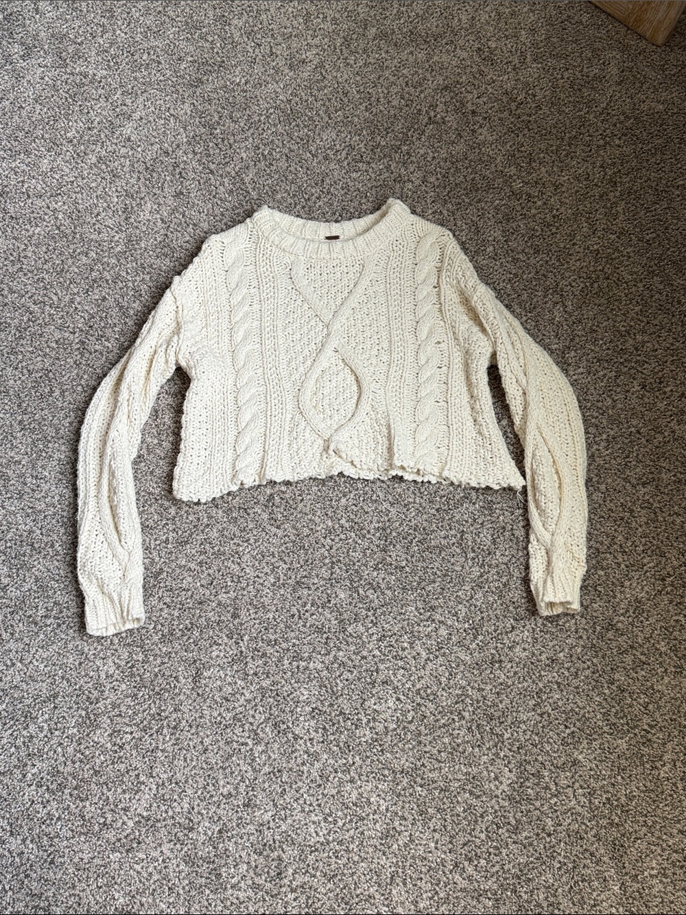 Free People Cream Cropped Cable Knit Sweater